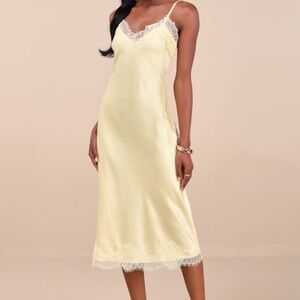 Lulus Raenne Light Yellow Crinkle Satin Lace Midi Slip Dress - Size S